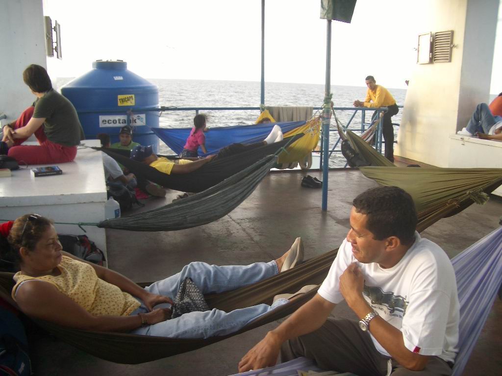 Hängematten auf dem Schiff